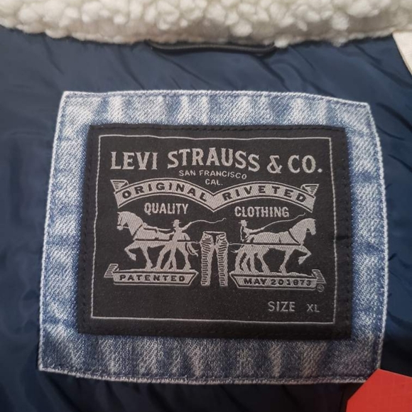 Mens Levi Puffer Jacket Size XL - Picture 6 of 8